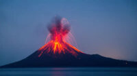 Gunung Ruang Tiga Kali Erupsi Eksplosif Sejak 16 April