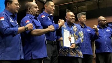 Profil singkat Aryoko Rumaropen, cawagub Papua 2024