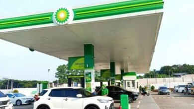 Perbandingan nilai tukar BBM Pertamina dengan BP